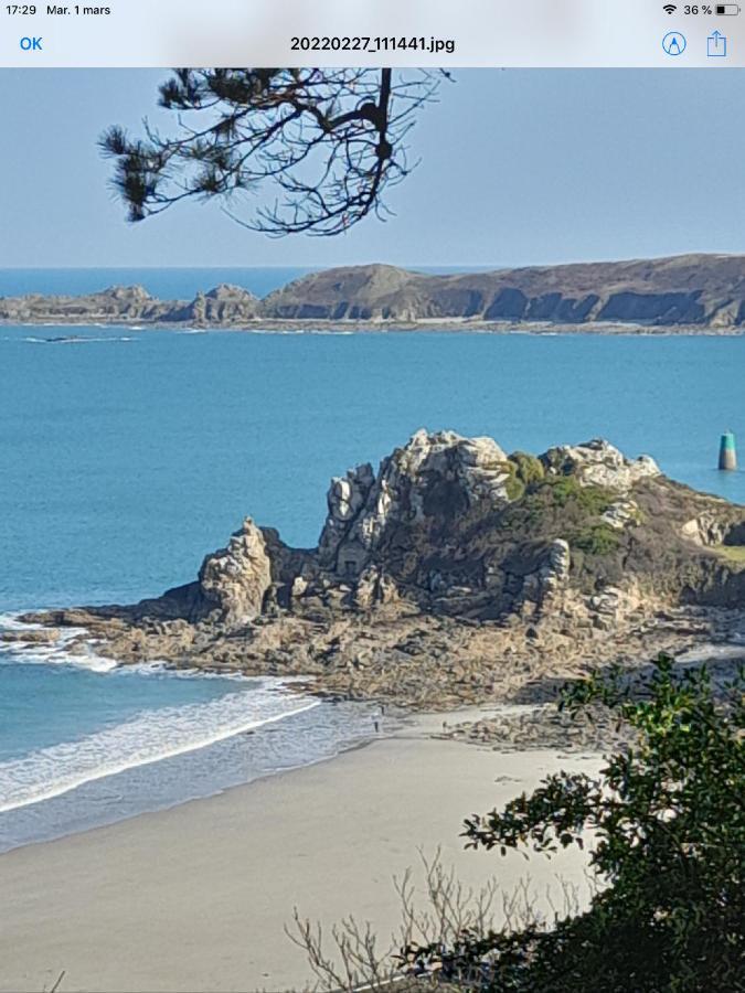 Le Studio De La Plage Perros-Guirec Exterior photo